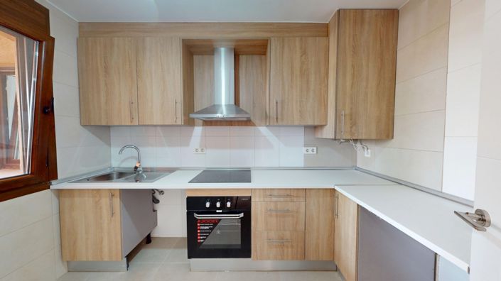 Image No.7-2 Bed Apartment for sale