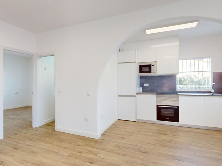 Image No.7-2 Bed Townhouse for sale