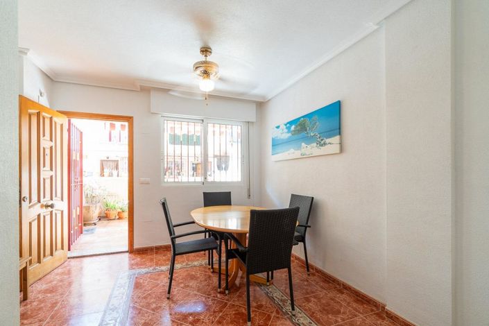 Image No.9-3 Bed Townhouse for sale