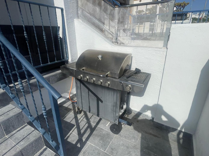 Image No.3-3 Bed Apartment for sale