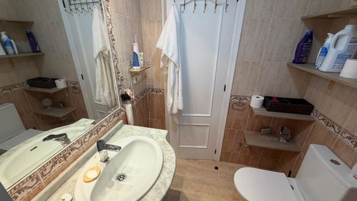 Image No.17-2 Bed Townhouse for sale