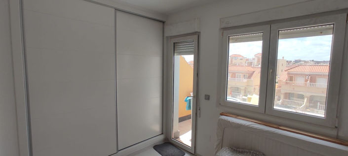 Image No.12-3 Bed Villa for sale