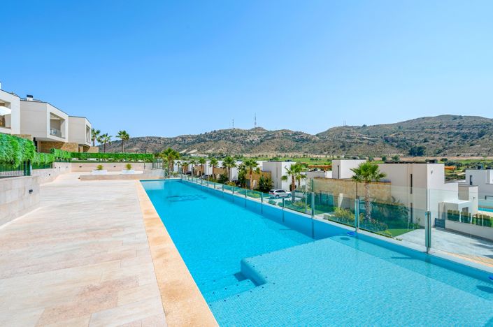 Image No.17-2 Bed Apartment for sale