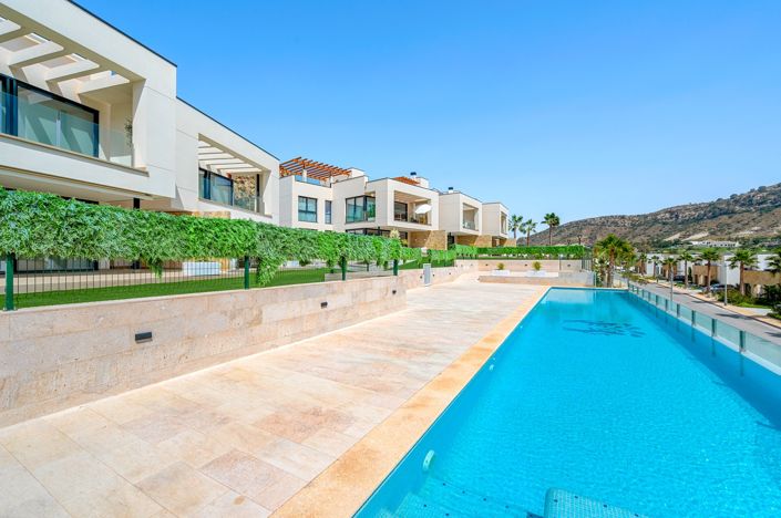 Image No.18-2 Bed Apartment for sale