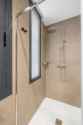 Image No.23-2 Bed Apartment for sale