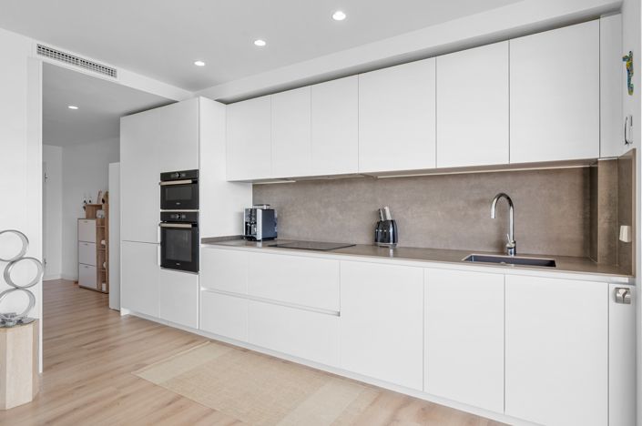 Image No.8-2 Bed Apartment for sale