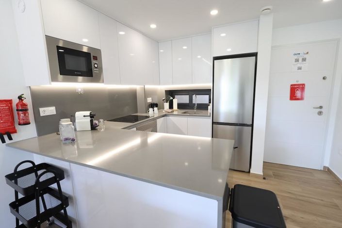 Image No.7-2 Bed Apartment for sale