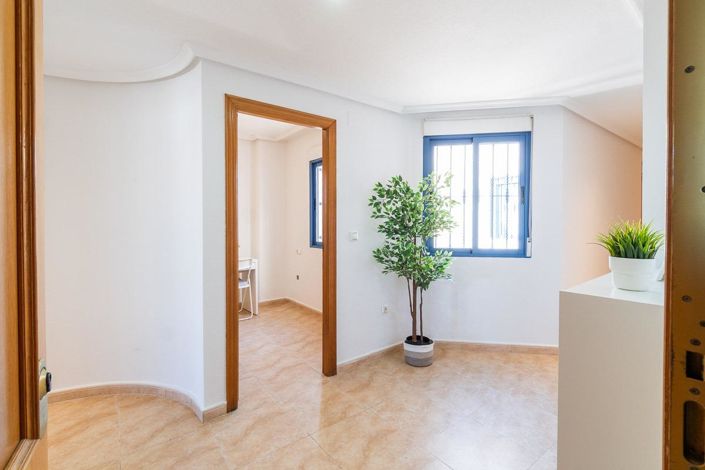 Image No.9-3 Bed Penthouse for sale