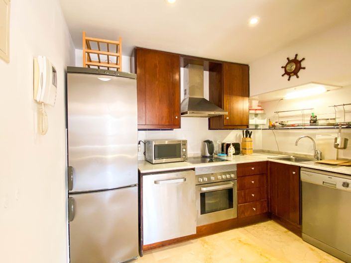 Image No.12-2 Bed Apartment for sale