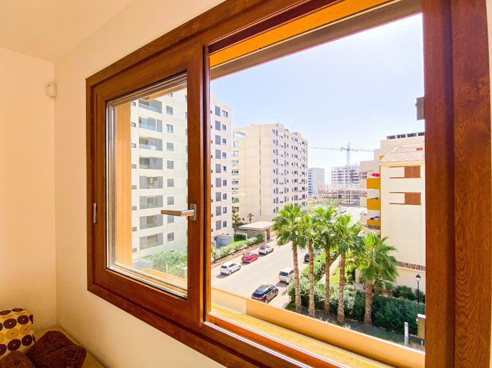 Image No.15-2 Bed Apartment for sale