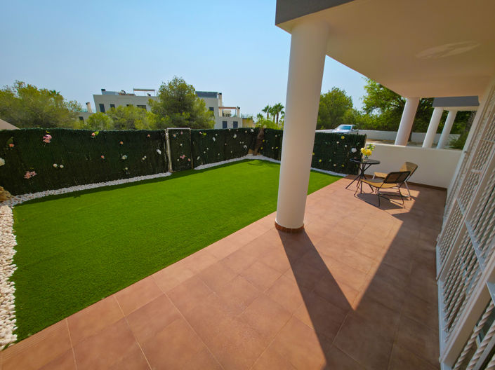 Image No.20-2 Bed Apartment for sale