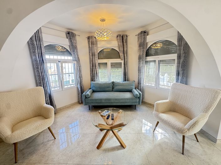 Image No.9-3 Bed Villa for sale