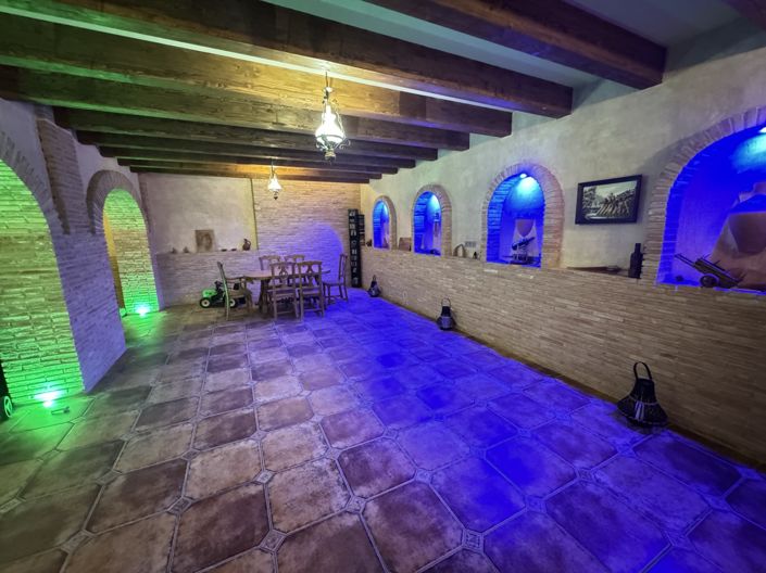 Image No.41-4 Bed Villa for sale