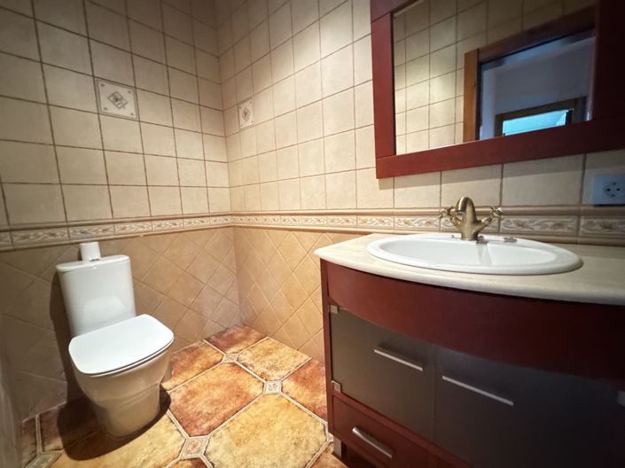 Image No.45-4 Bed Villa for sale