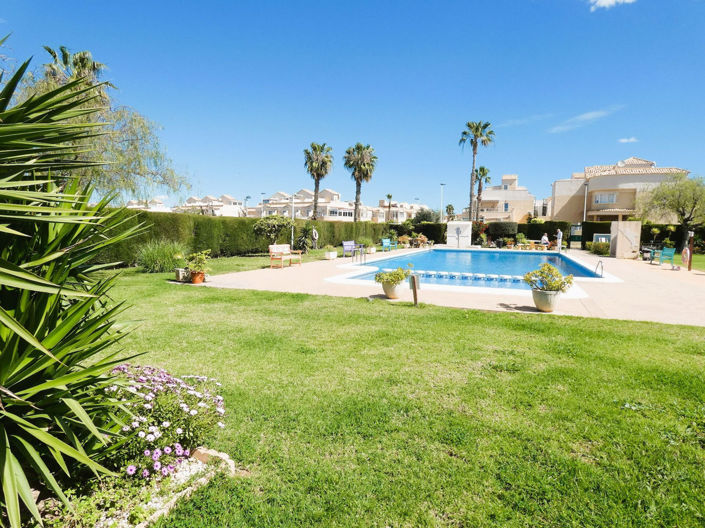 Image No.37-Villa de 2 chambres à vendre à Torrevieja