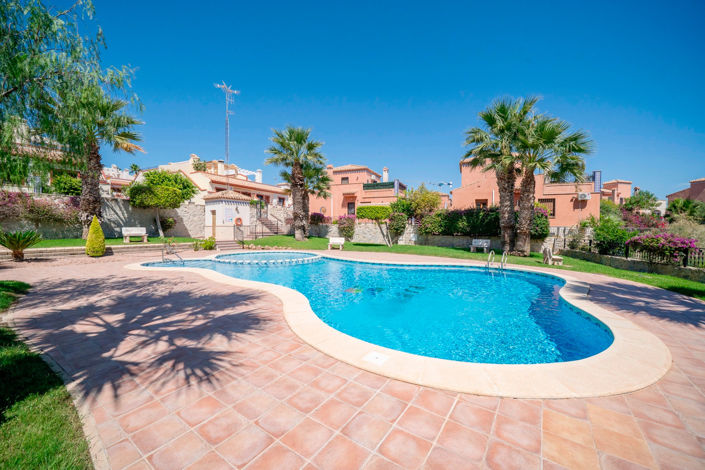 Image No.35-Villa de 2 chambres à vendre à San Miguel de Salinas