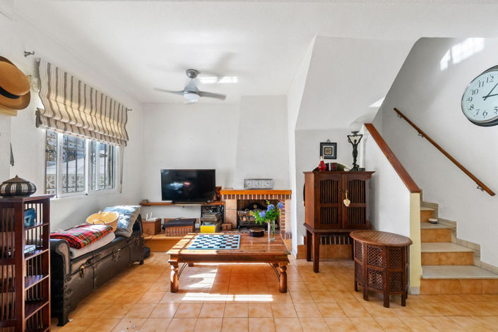 Image No.14-2 Bed Townhouse for sale