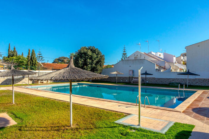 Image No.34-2 Bed Townhouse for sale