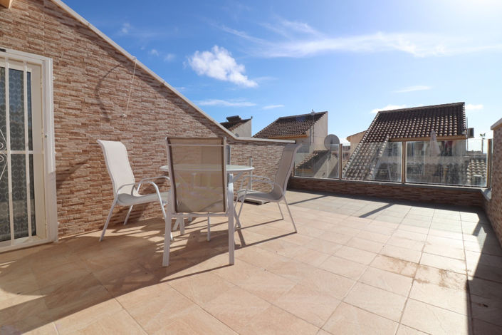 Image No.5-3 Bed Villa for sale