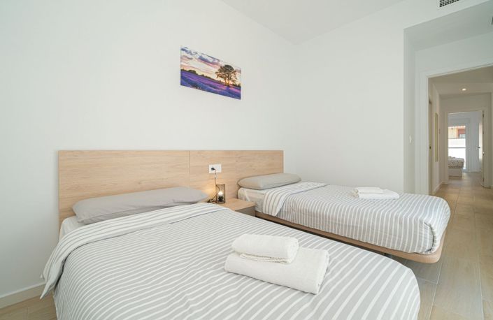 Image No.14-3 Bed Villa for sale