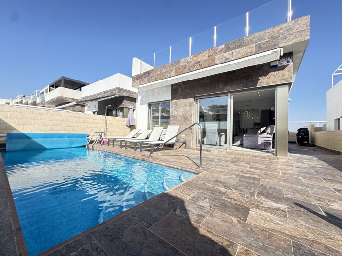 Image No.33-5 Bed Villa for sale