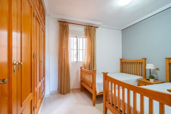 Image No.10-2 Bed Apartment for sale