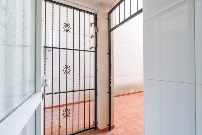 Image No.19-2 Bed Apartment for sale