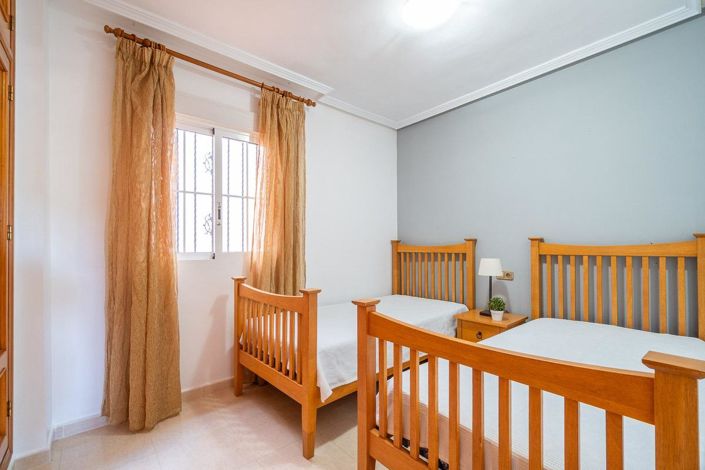 Image No.32-2 Bed Apartment for sale