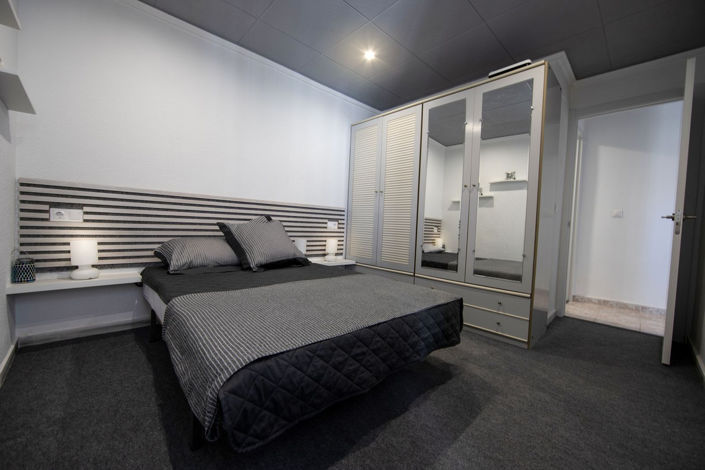 Image No.40-1 Bed Apartment for sale