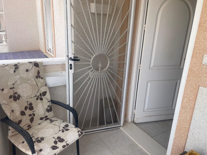 Image No.20-2 Bed Apartment for sale