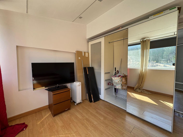 Image No.15-2 Bed Townhouse for sale