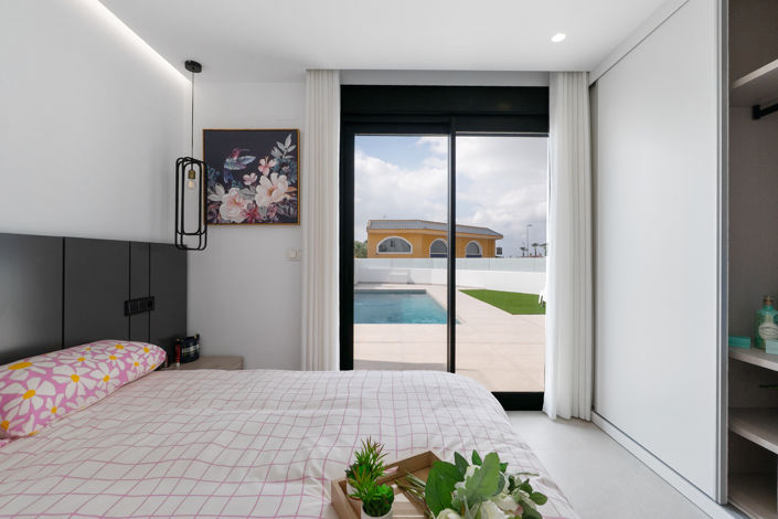 Image No.11-3 Bed Villa for sale