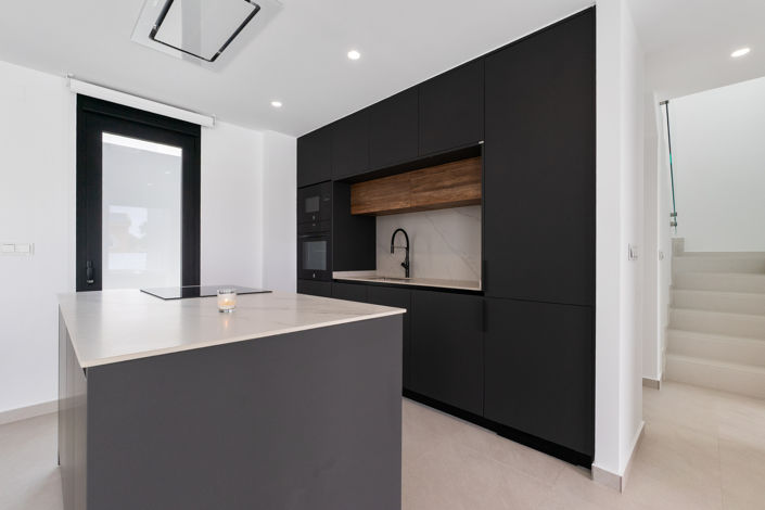 Image No.18-3 Bed Villa for sale