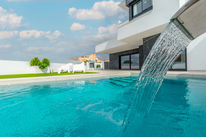 Image No.2-3 Bed Villa for sale