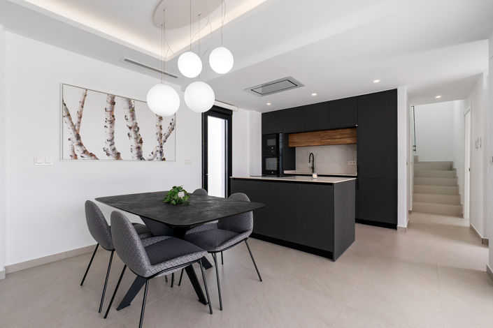 Image No.25-3 Bed Villa for sale