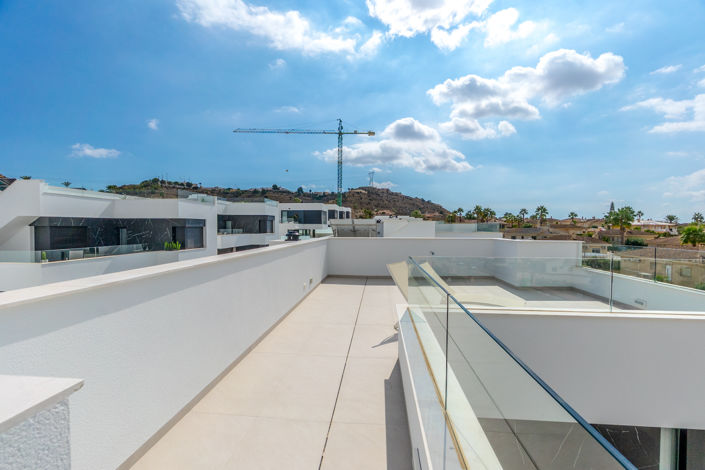 Image No.28-3 Bed Villa for sale