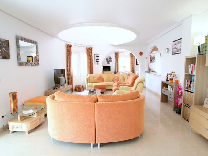 Image No.17-5 Bed Villa for sale