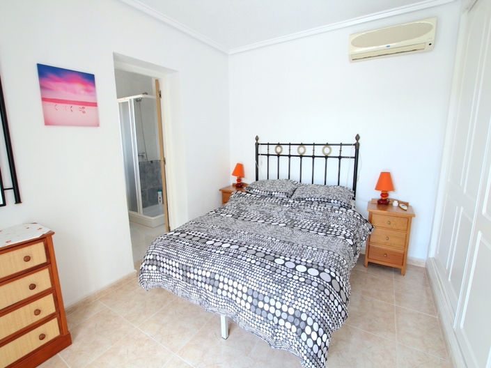 Image No.42-5 Bed Villa for sale