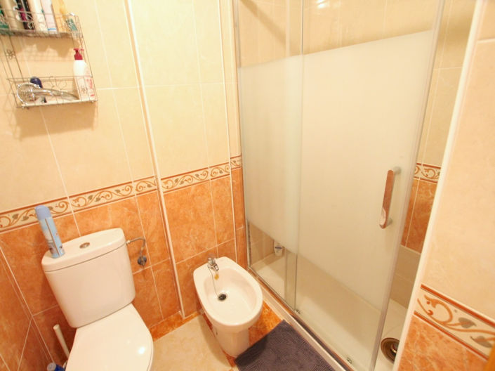 Image No.17-2 Bed Apartment for sale