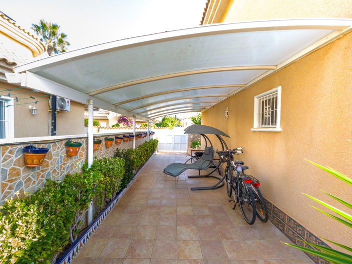 Image No.3-3 Bed Villa for sale