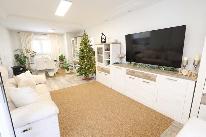 Image No.18-4 Bed Villa for sale