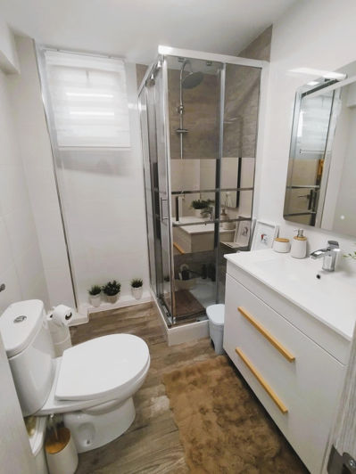 Image No.43-4 Bed Villa for sale