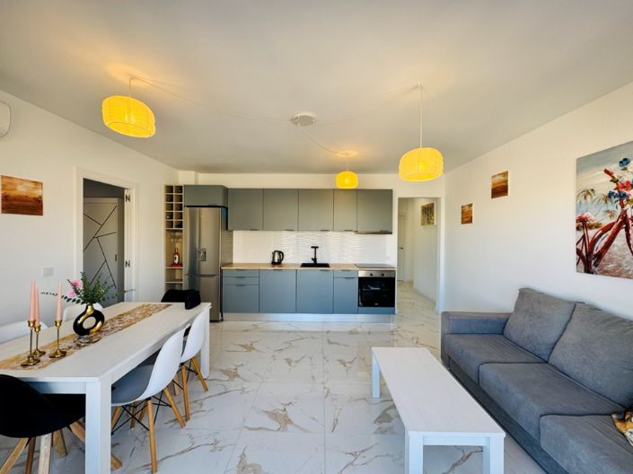 Image No.2-3 Bed Apartment for sale