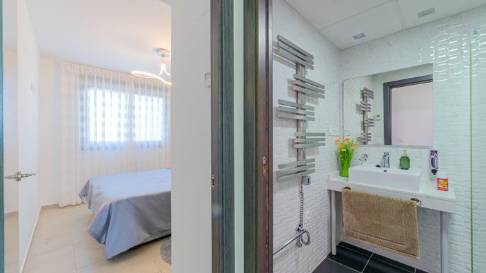 Image No.27-2 Bed Apartment for sale