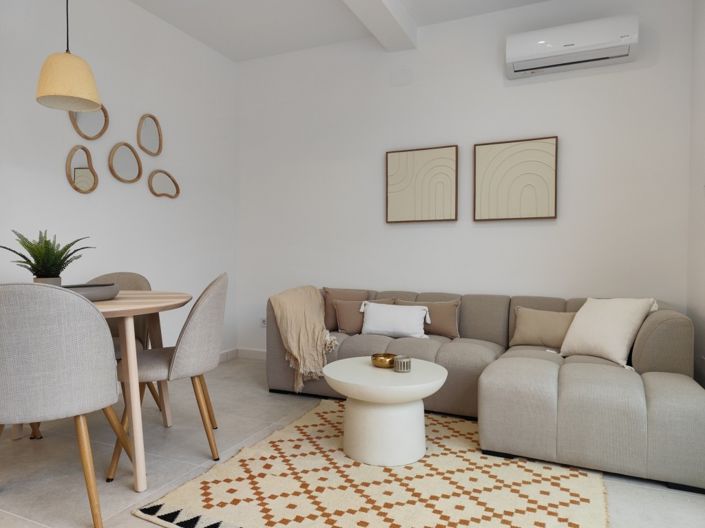 Image No.4-2 Bed Townhouse for sale