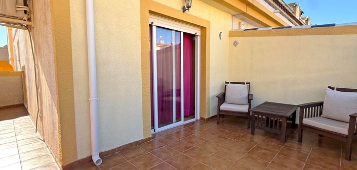 Image No.8-3 Bed Townhouse for sale