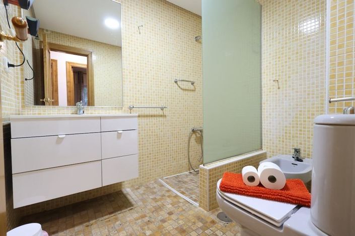 Image No.8-2 Bed Apartment for sale