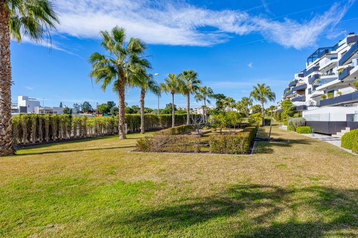 Image No.32-2 Bed Apartment for sale