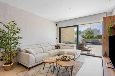 o1jes388uik671ltrotk142l1kv938