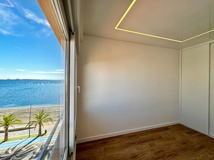 Image No.24-3 Bed Apartment for sale